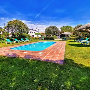 Exclusiva Con 9 Hab 16-25pax Con Piscina Privada Y Bbq Cubierta Casa rural Riudarenes (Riudarenas)